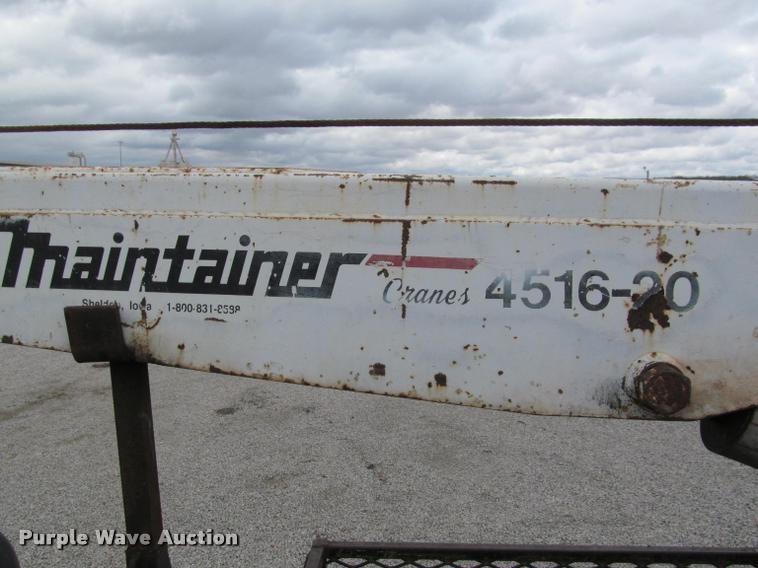 image for item K4946 2002 Ford F650 Super Duty XL service truck with crane