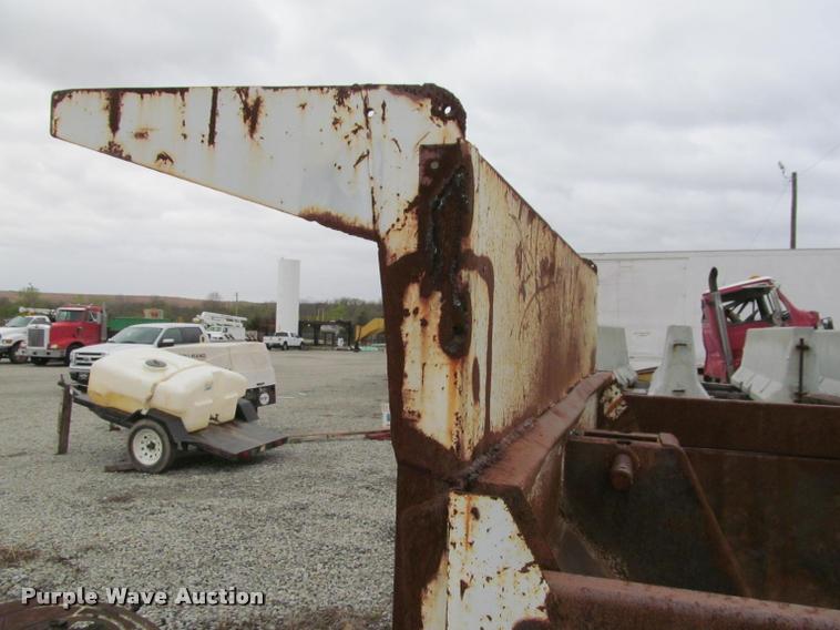 image for item K4947 Dump bed