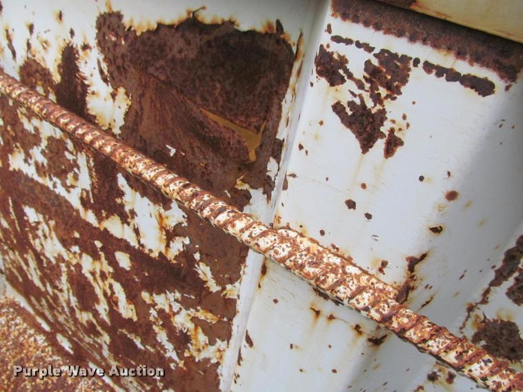 image for item K4947 Dump bed