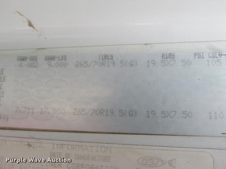 image for item K6157 1999 Sterling L7501 flatbed truck