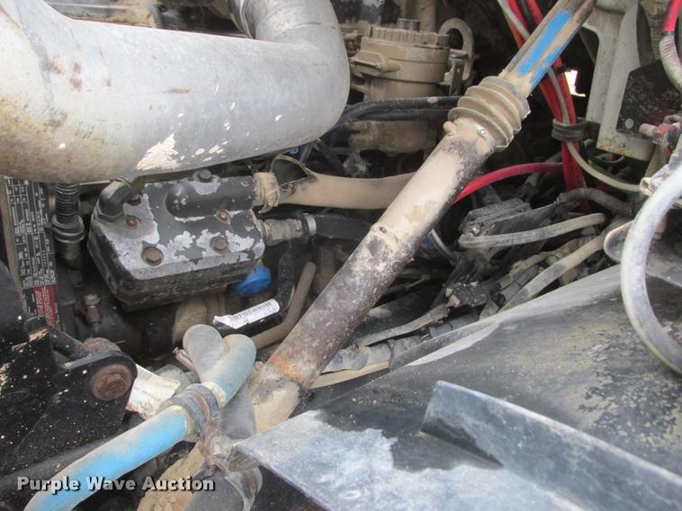 image for item K6157 1999 Sterling L7501 flatbed truck