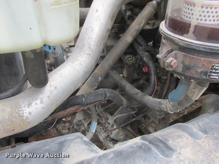 image for item K6158 2003 Chevrolet C5500 flatbed truck