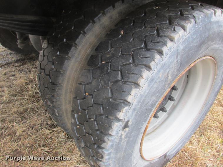 image for item K6160 2001 Sterling M6500 Acterra flatbed truck