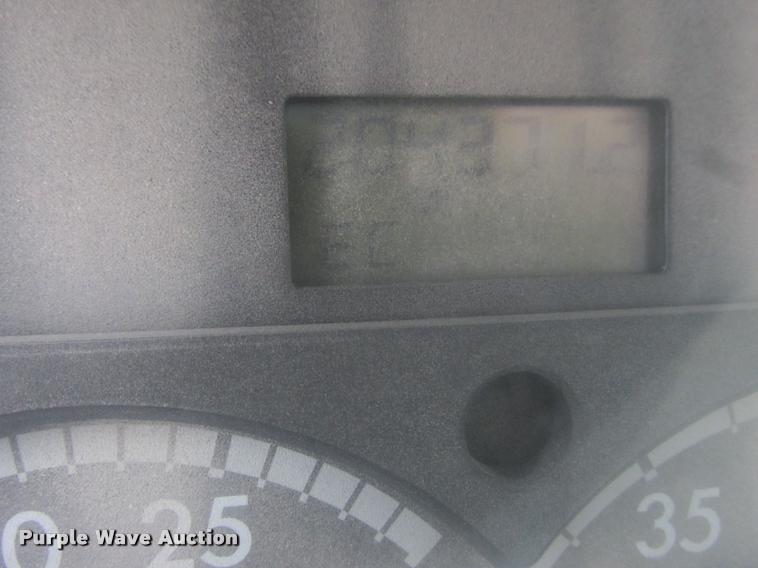 image for item K6160 2001 Sterling M6500 Acterra flatbed truck