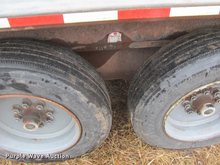 image for item K6161 2002 Towmaster 14DD equipment trailer