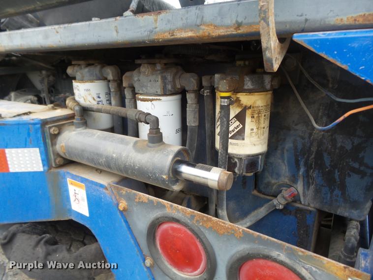 image for item K7684 1998 Teledyne Princeton D50 piggyback forklift