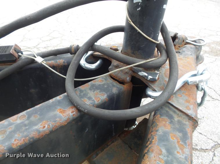 image for item K7687 2002 Doolittle enclosed cargo trailer