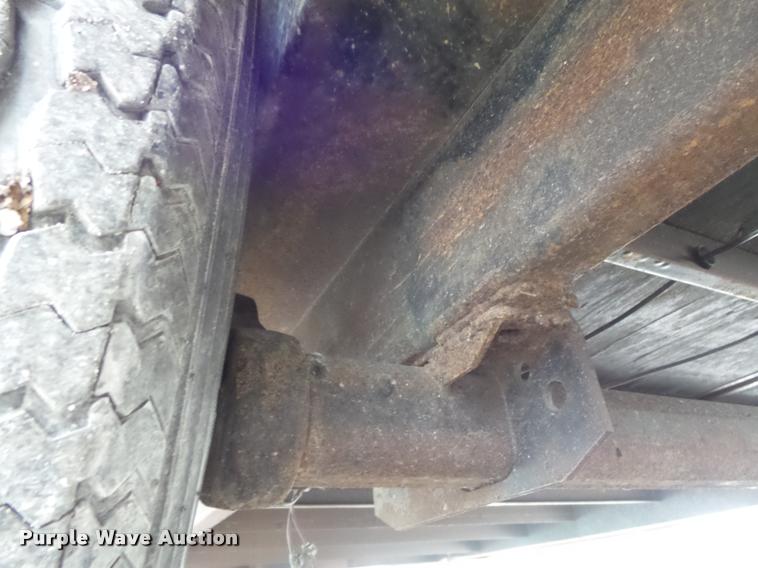 image for item K7687 2002 Doolittle enclosed cargo trailer