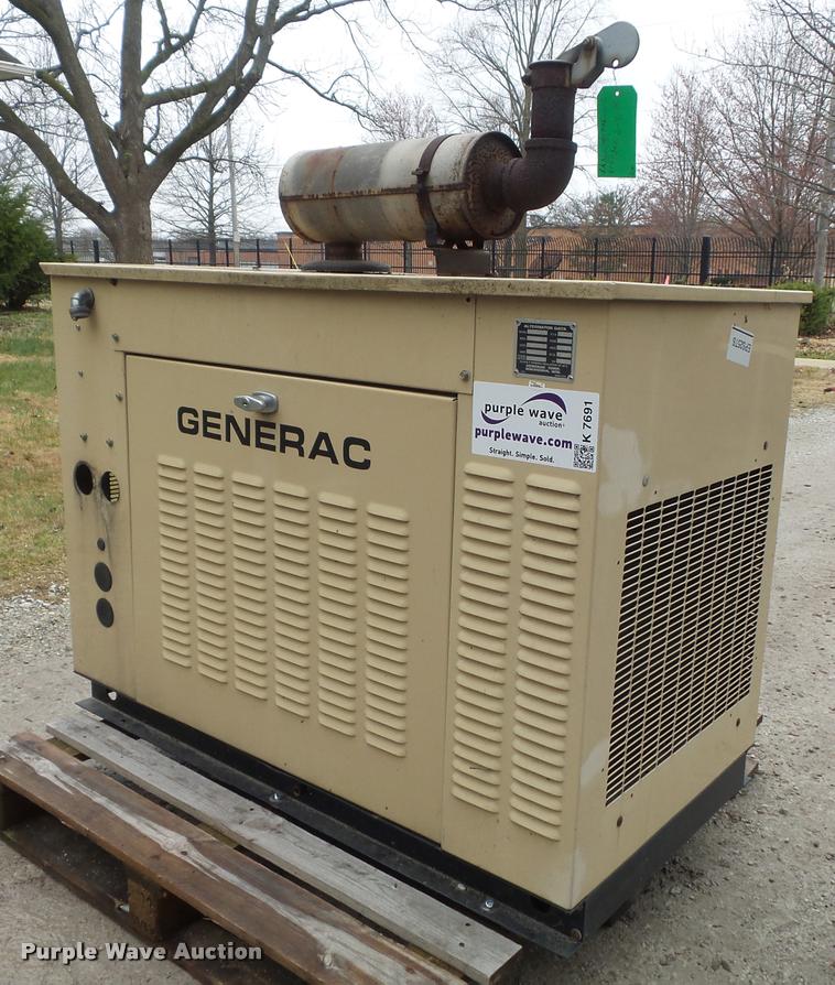 image for item K7691 1998 Generac generator