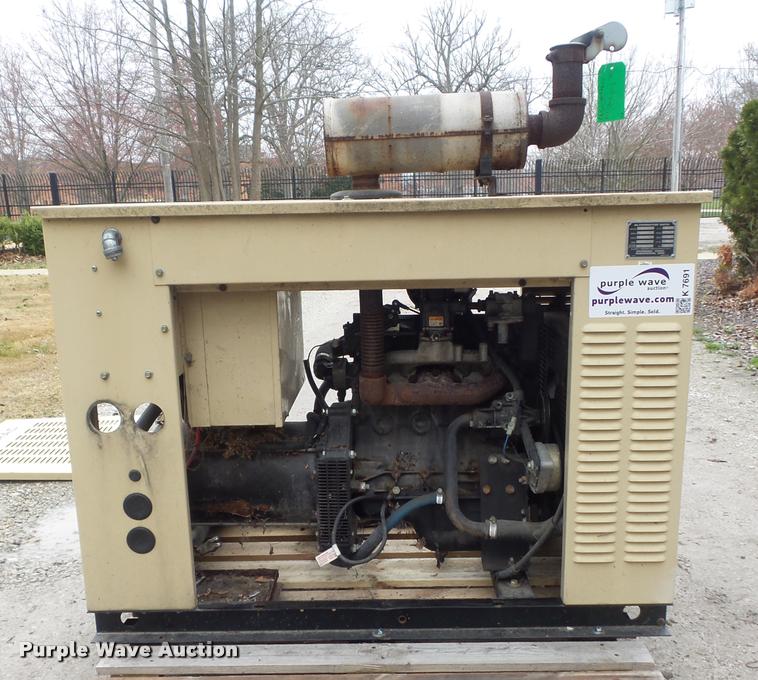 image for item K7691 1998 Generac generator