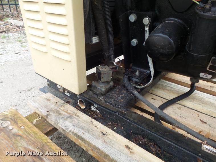 image for item K7691 1998 Generac generator