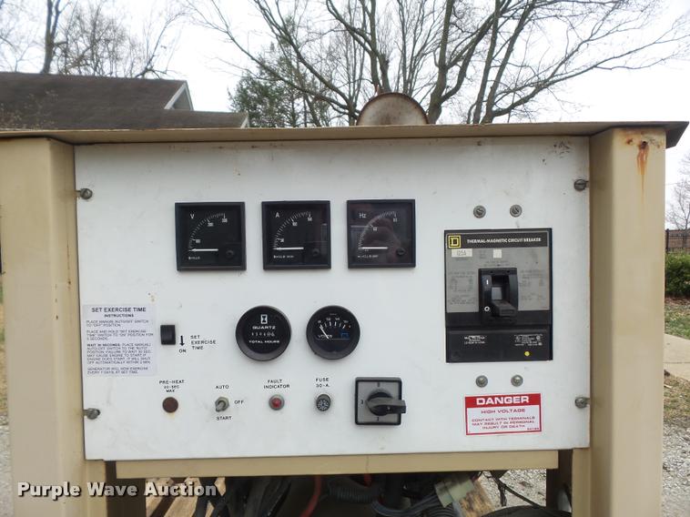 image for item K7692 1998 Generac generator