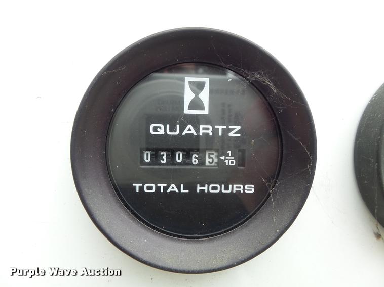 image for item K7692 1998 Generac generator