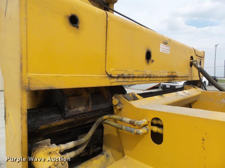 image for item K7695 1986 Broderson MH-42B Hydra-hammer pavement breaker