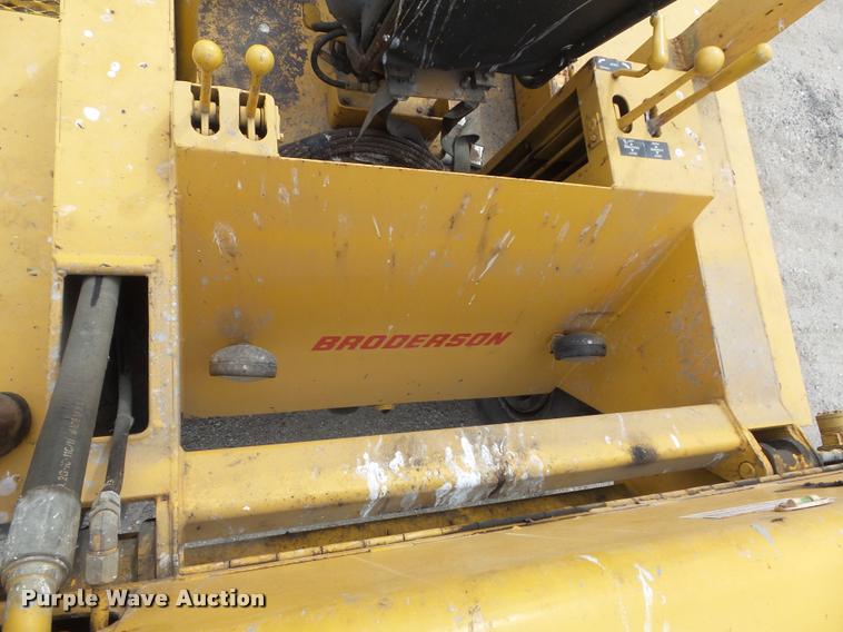 image for item K7695 1986 Broderson MH-42B Hydra-hammer pavement breaker