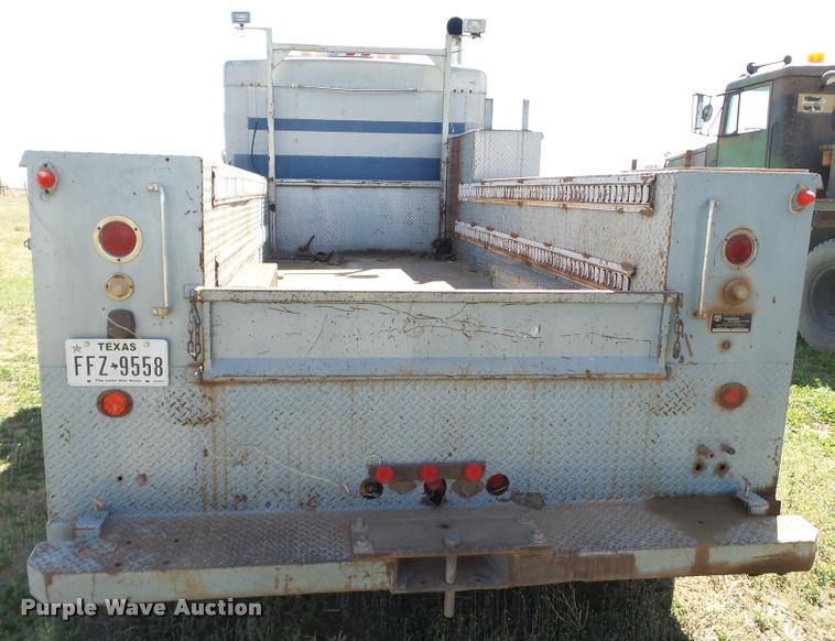 image for item L1563 1987 Kenworth service truck