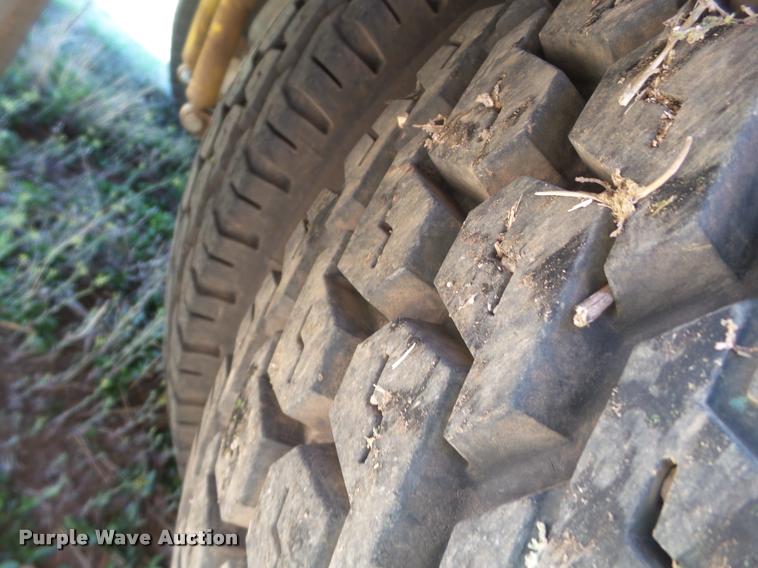 image for item L1563 1987 Kenworth service truck