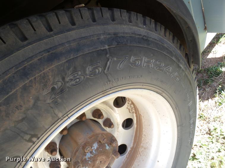 image for item L1563 1987 Kenworth service truck