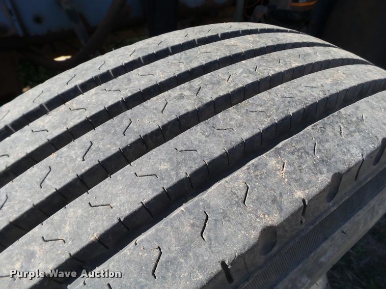 image for item L1563 1987 Kenworth service truck