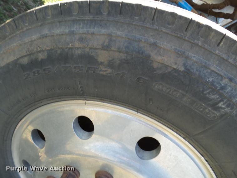 image for item L1563 1987 Kenworth service truck