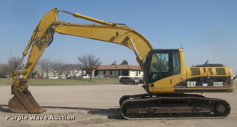 image for item L3982 2005 Caterpillar 322C L excavator