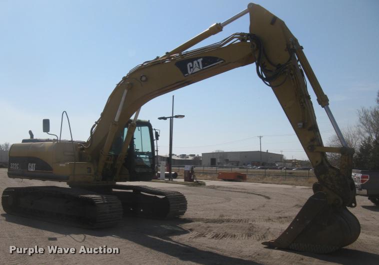 image for item L3982 2005 Caterpillar 322C L excavator