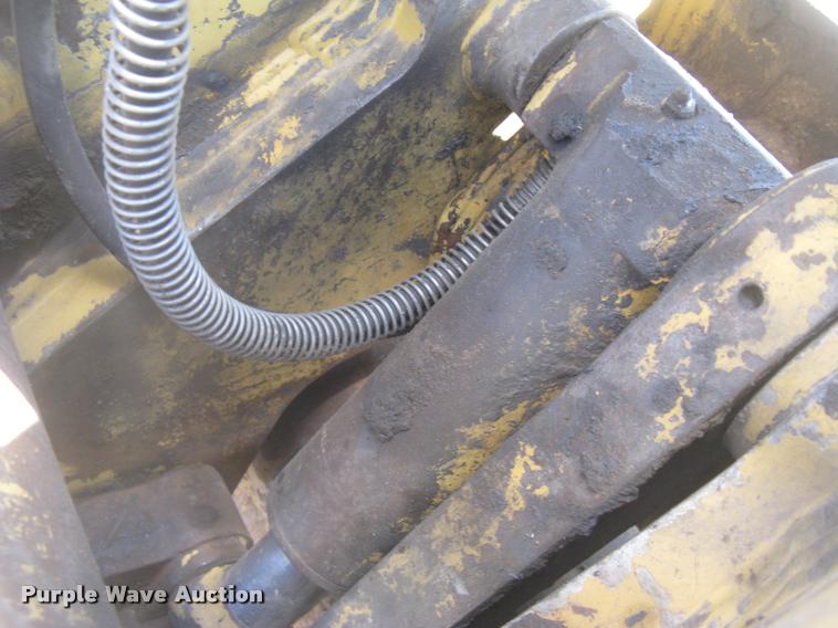 image for item L3982 2005 Caterpillar 322C L excavator