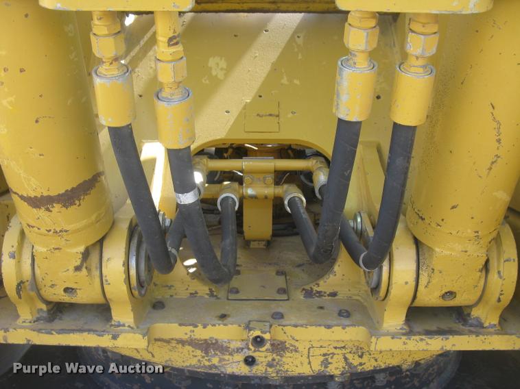 image for item L3982 2005 Caterpillar 322C L excavator