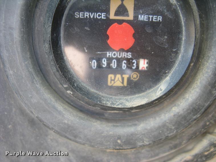 image for item L3982 2005 Caterpillar 322C L excavator