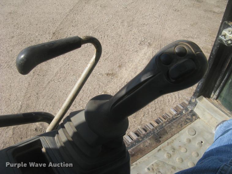 image for item L3982 2005 Caterpillar 322C L excavator