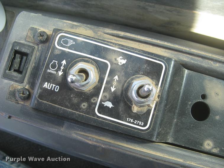 image for item L3982 2005 Caterpillar 322C L excavator