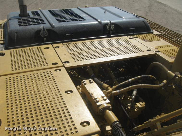 image for item L3982 2005 Caterpillar 322C L excavator