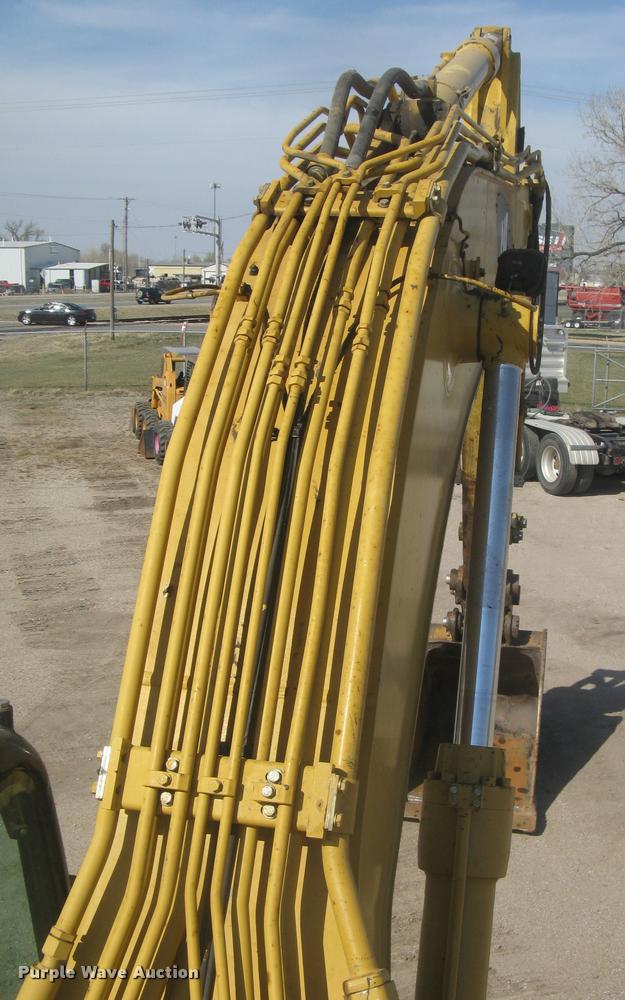 image for item L3982 2005 Caterpillar 322C L excavator