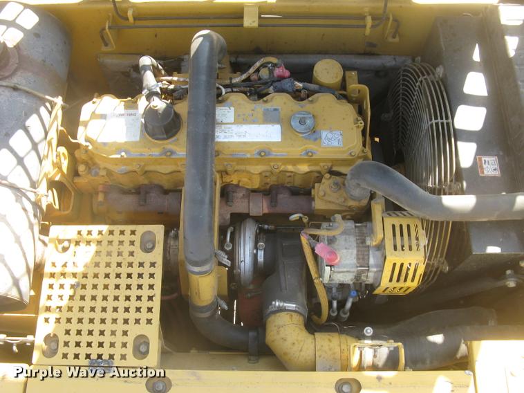 image for item L3982 2005 Caterpillar 322C L excavator