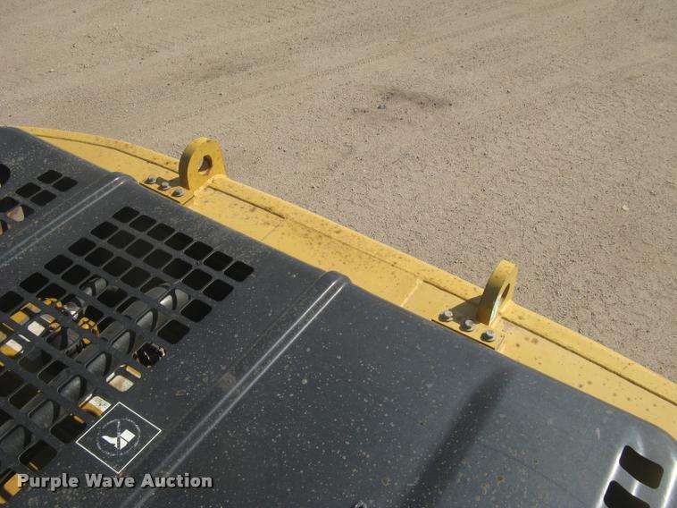 image for item L3982 2005 Caterpillar 322C L excavator