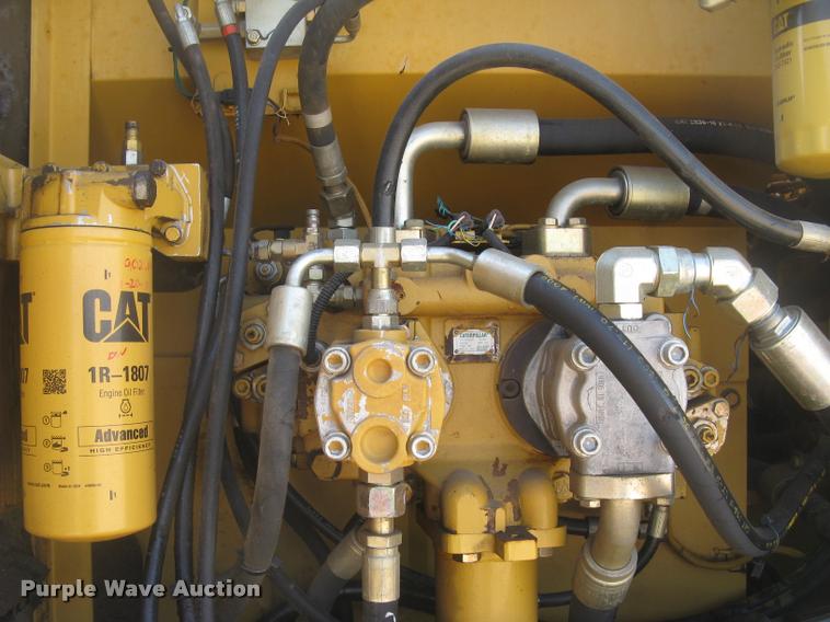 image for item L3982 2005 Caterpillar 322C L excavator