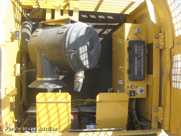 image for item L3982 2005 Caterpillar 322C L excavator