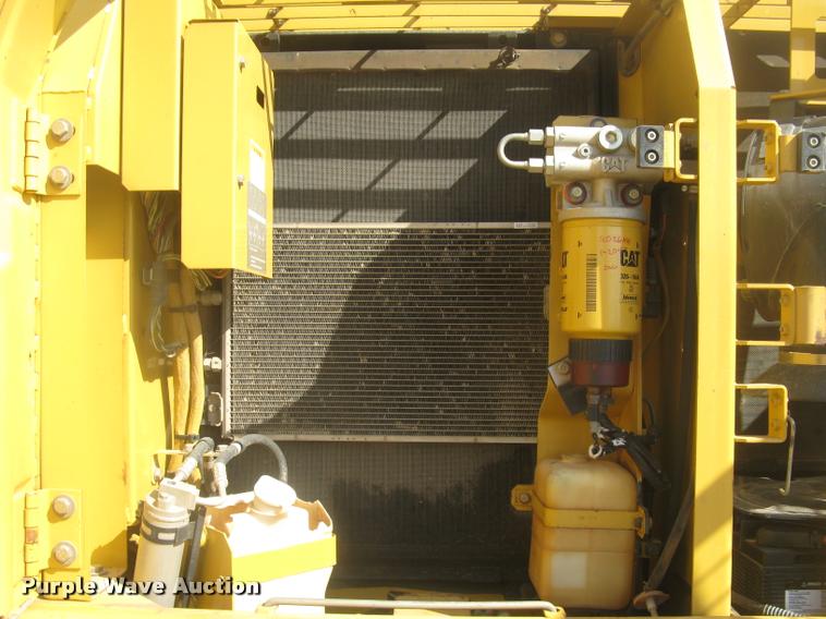 image for item L3982 2005 Caterpillar 322C L excavator