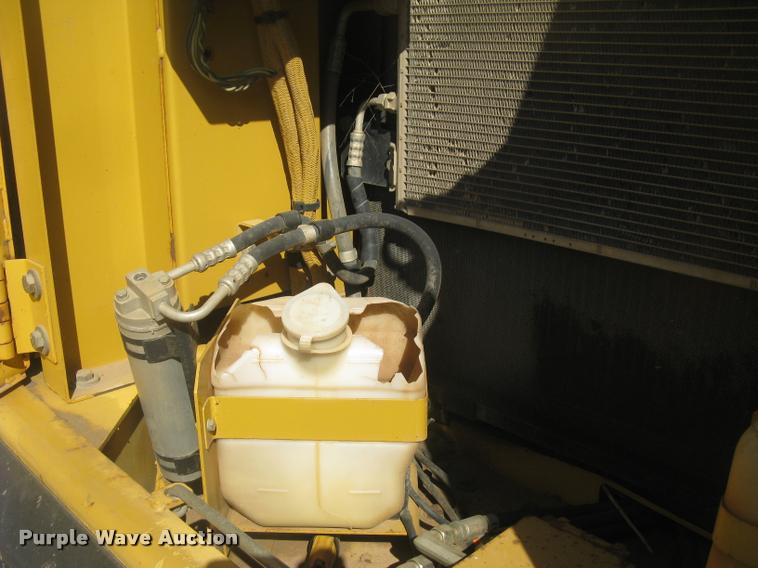 image for item L3982 2005 Caterpillar 322C L excavator