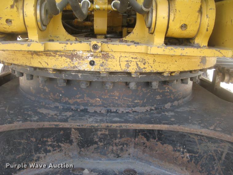 image for item L3982 2005 Caterpillar 322C L excavator
