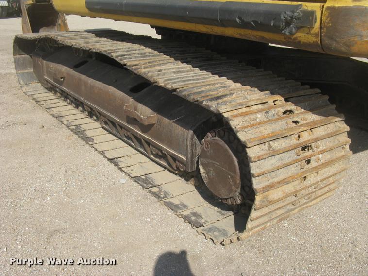 image for item L3982 2005 Caterpillar 322C L excavator
