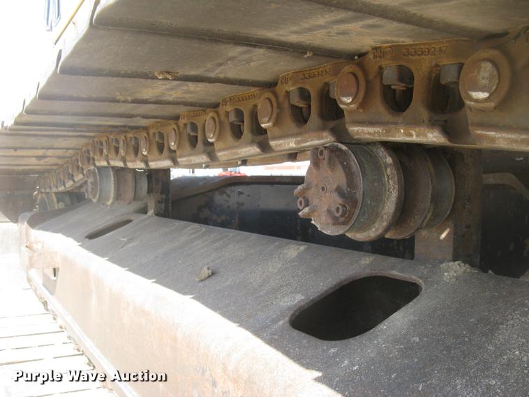 image for item L3982 2005 Caterpillar 322C L excavator