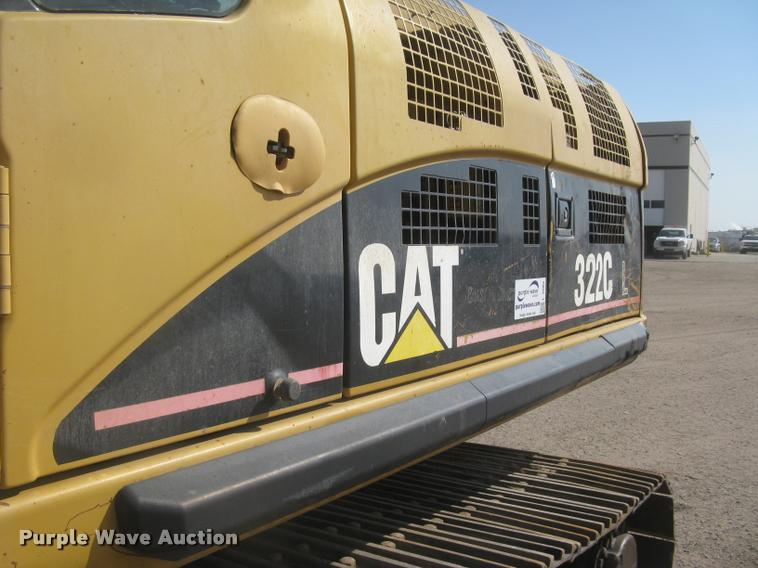 image for item L3982 2005 Caterpillar 322C L excavator