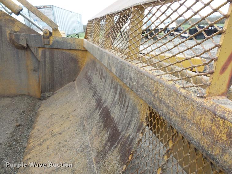 image for item L4656 2000 Icon CEM17B scraper