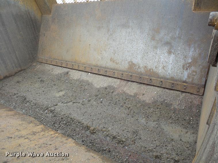 image for item L4656 2000 Icon CEM17B scraper