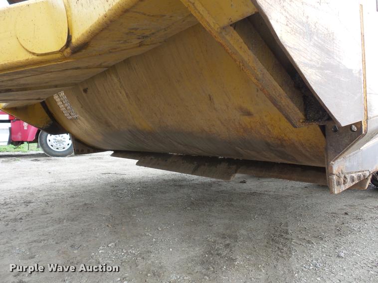 image for item L4656 2000 Icon CEM17B scraper