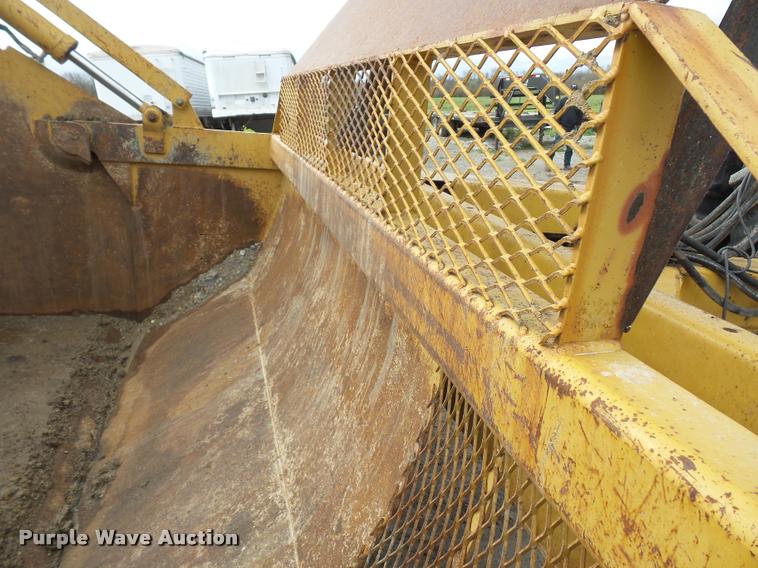 image for item L4657 2000 Icon CEM17B scraper