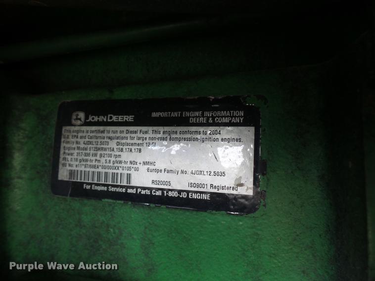 image for item L4658 2004 John Deere 9520 4WD tractor