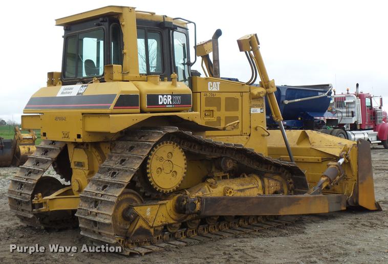image for item L4659 2005 Caterpillar D6R XW Series II dozer