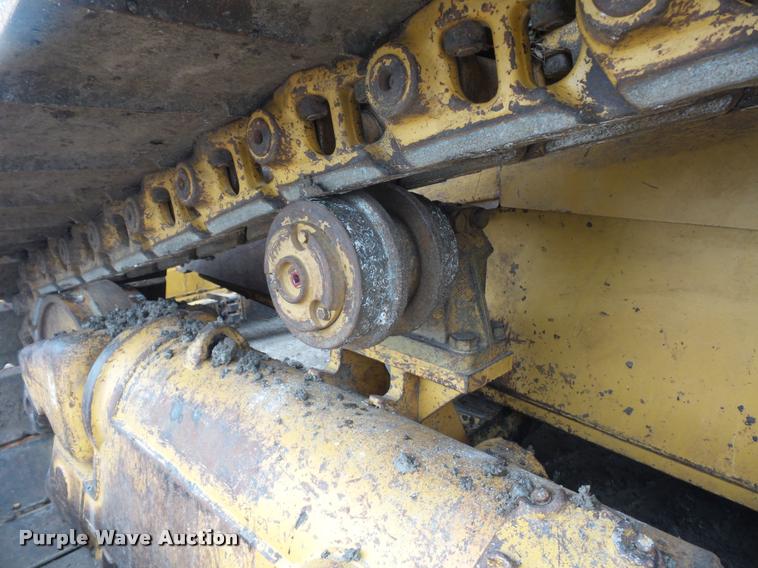 image for item L4659 2005 Caterpillar D6R XW Series II dozer